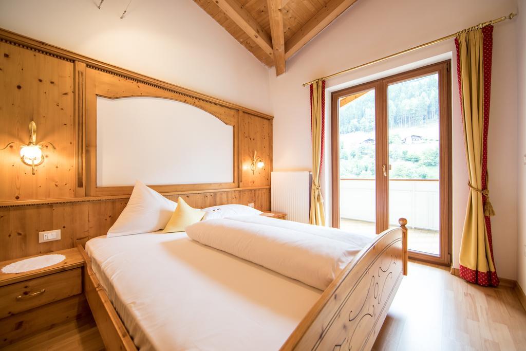 Hotel Jager Hans San Martino in Passiria Esterno foto